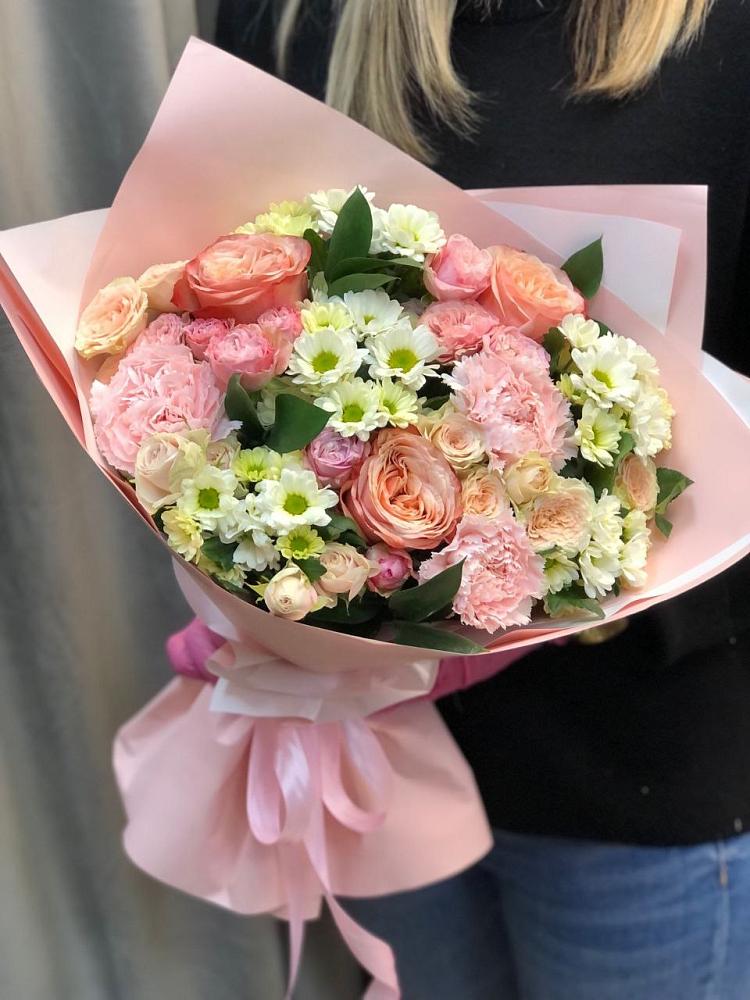 Букет цветов из: Гвоздики, Розы и Хризантемы в Новая Заимка