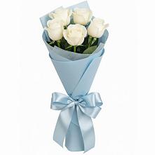 Букет 5 Белых роз Проуд в Новая Заимка