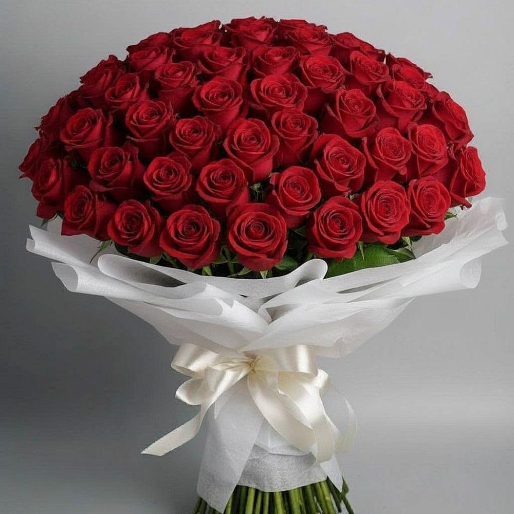 Букет 101 Красная роза Блэк Мэджик в Новая Заимка