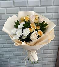 Букет цветов из:  Розы и Хризантемы в Новая Заимка