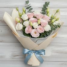 Букет цветов из:  Лизиантусы в Новая Заимка