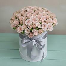 Цветочная композиция из Розы в шляпной коробке в Новая Заимка