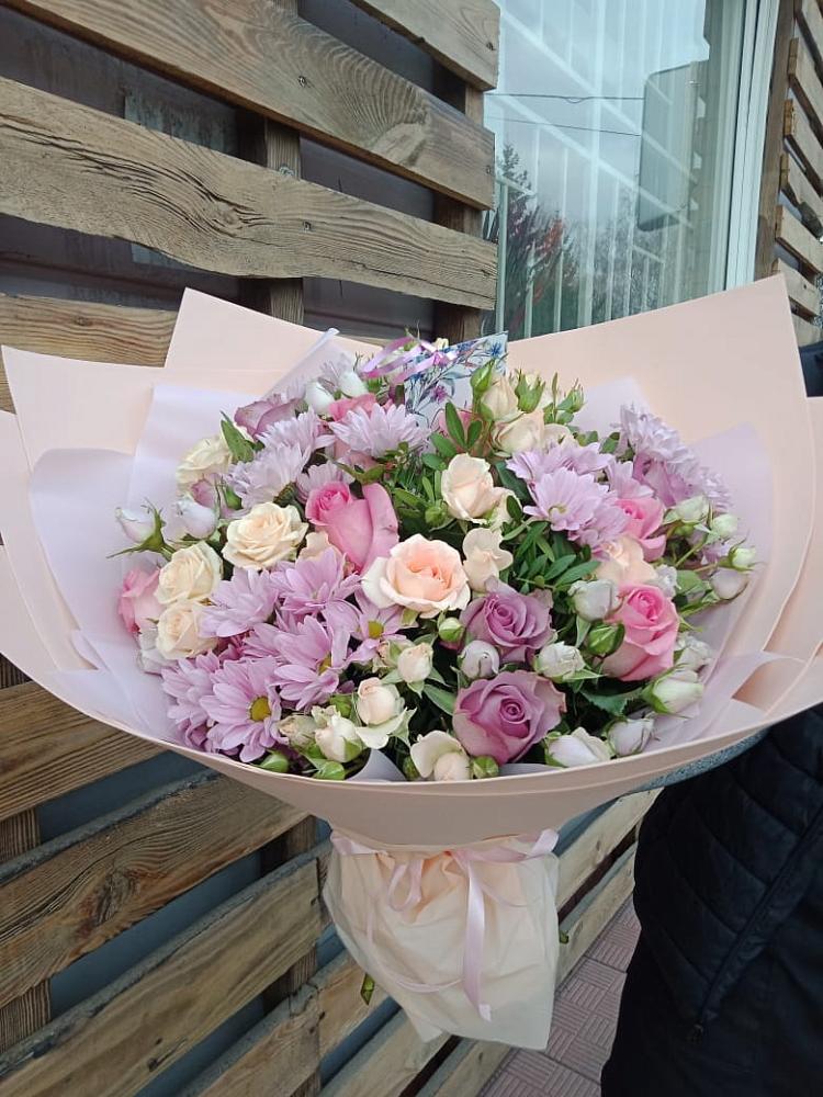 Букет цветов из: Розы и Хризантемы в Новая Заимка