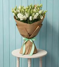 Букет цветов из:  Лизиантусы в Новая Заимка