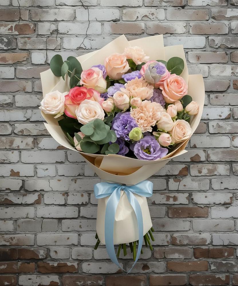 Букет цветов из: Розы, Лизиантусы и Гвоздики в Новая Заимка