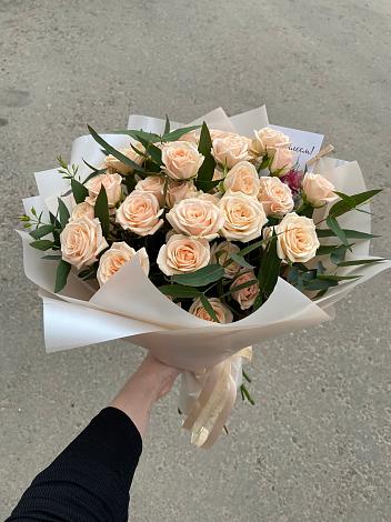 Букет Кремовые розы Латте в Новая Заимка