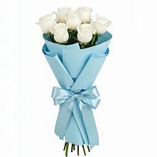 Букет 7 белых роз Проуд в Новая Заимка