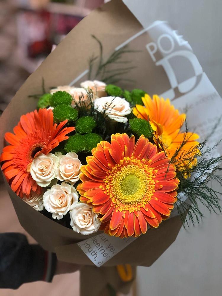 Букет цветов из: Герберы, Хризантемы и Розы в Новая Заимка